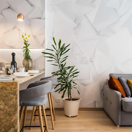 Ivory Apartment - Loftaffair-2
